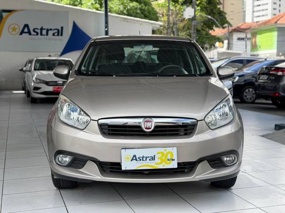 FIAT GRAND SIENA 1.4 MPI ATTRACTIVE 8V FLEX 4P MANUAL FIAT GRAND SIENA 1.4 MPI ATTRACTIVE 8V FLEX 4P MANUAL